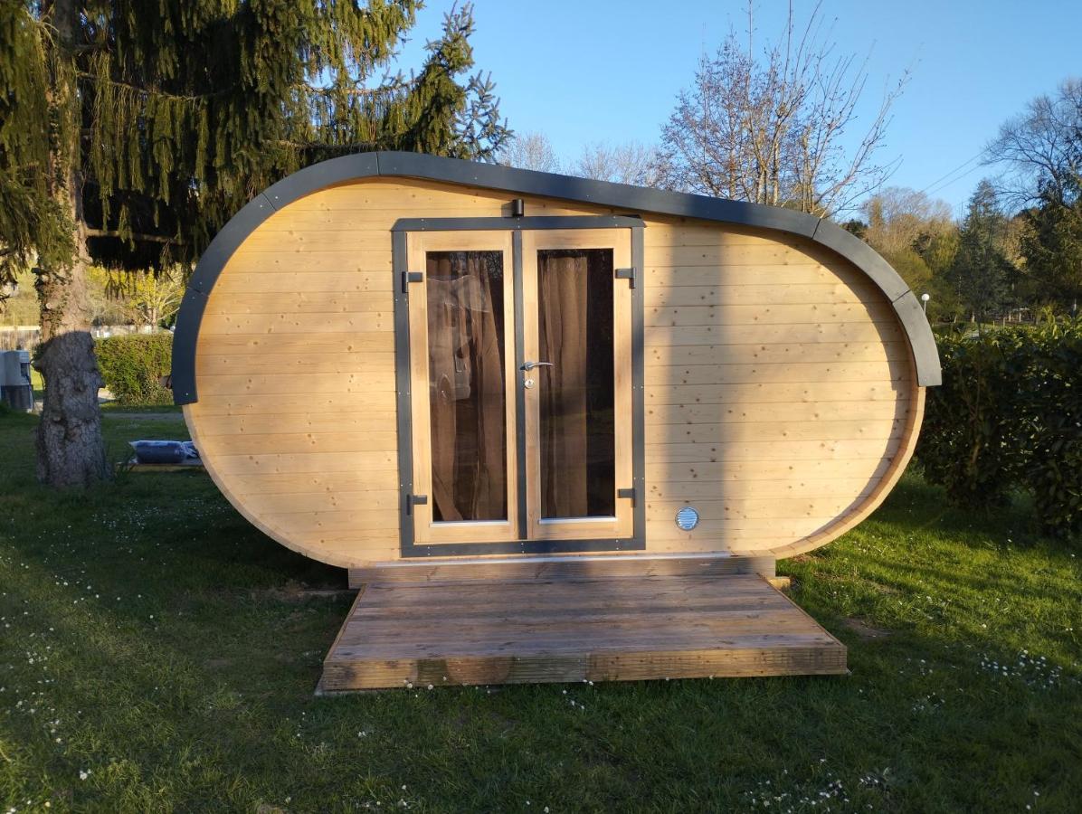 Camping Des Ribieres Confolens Exterior foto