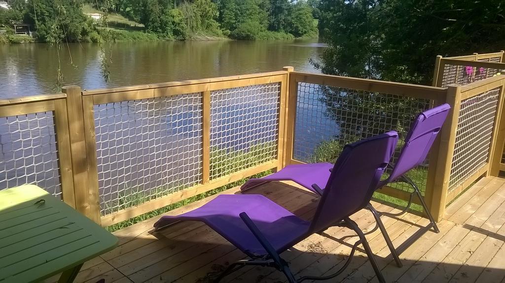 Camping Des Ribieres Confolens Exterior foto
