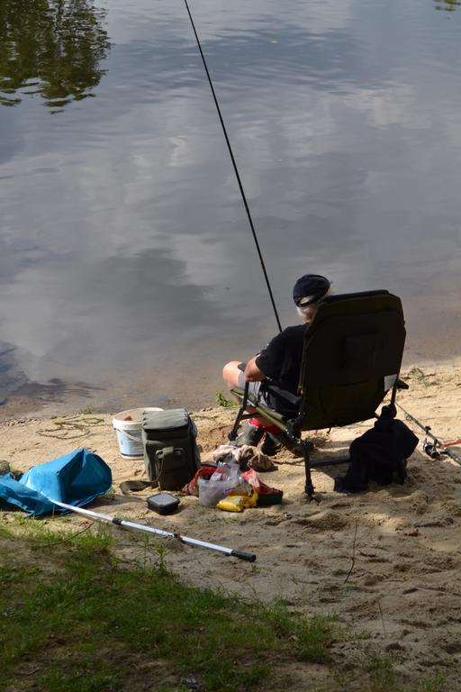 Camping Des Ribieres Confolens Exterior foto