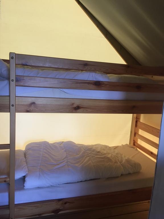 Camping Des Ribieres Confolens Exterior foto
