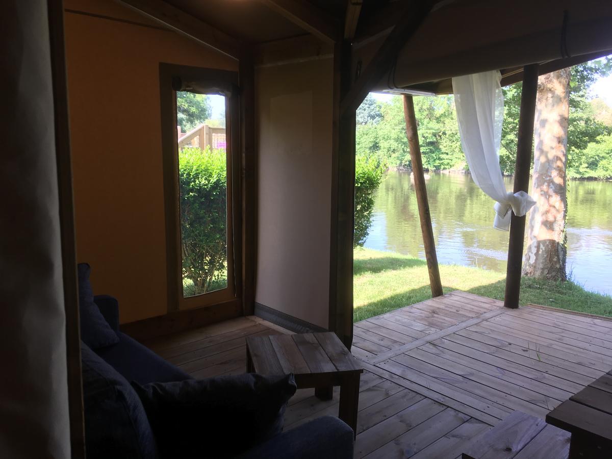 Camping Des Ribieres Confolens Exterior foto